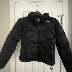 The North Face Women's 550 Quilted Goose Down Puffer Jacket